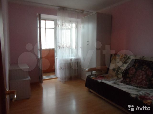 4-к. квартира, 100 м², 7/10 эт.