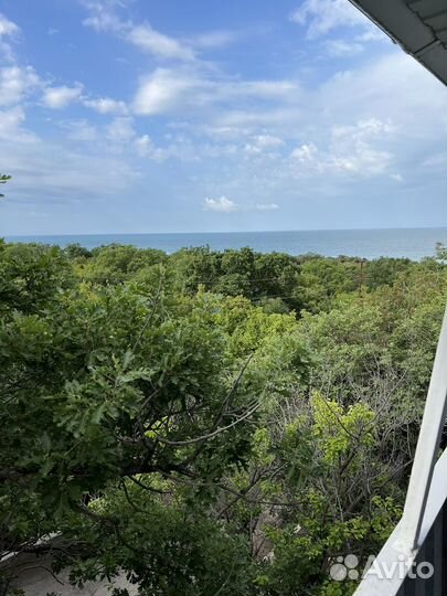 Горничные, разнорабочие, повар требуются на б/о