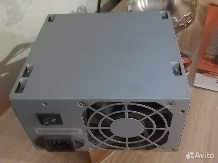 Блок питания