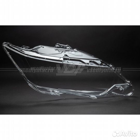 Стекло для фары Toyota Camry XV50 (2014-2017) Прав