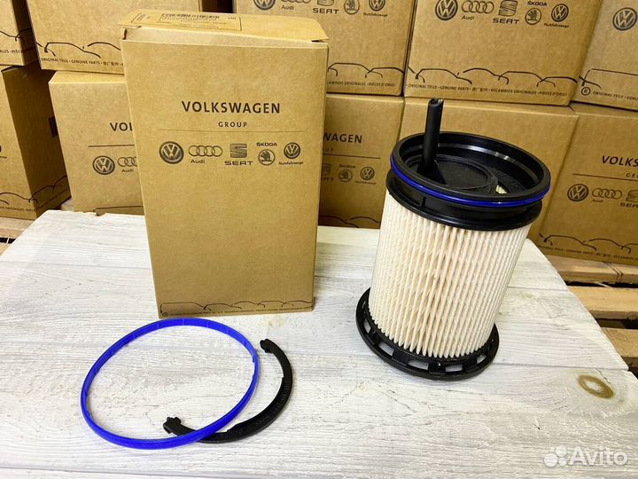 Топливный фильтр VAG Audi 4M0127434H