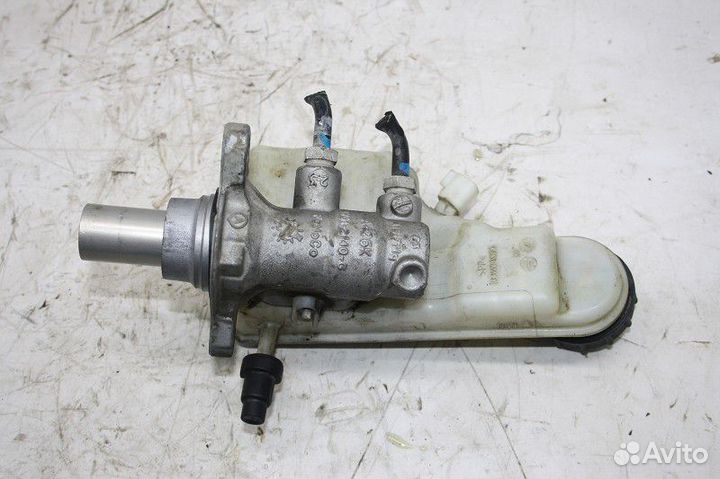 Цилиндр тормозной главный Ford Focus III (2011—2015)