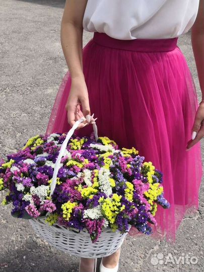 Корзинка со статицей