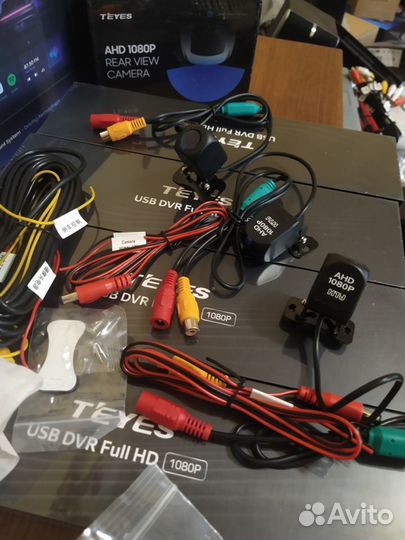 Камера заднего вида teyes 1080 AHD