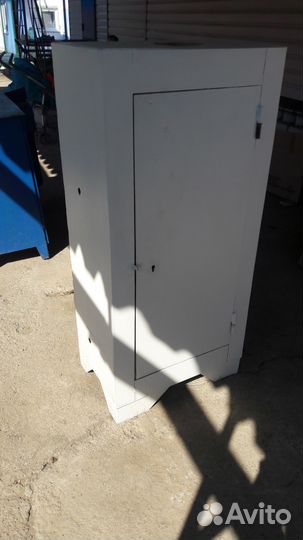 Сейф металлический