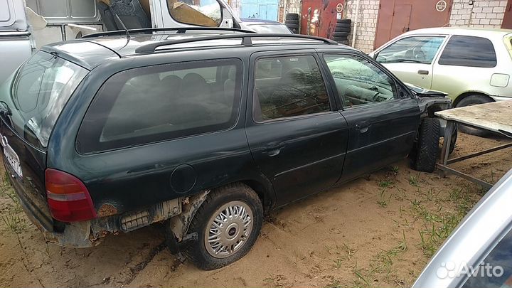 Разбор Ford Mondeo II 1.8 TD mкпп Универсал 1997 г