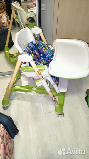 Продам кроватку, матрас, стол (Prima pappa diner)