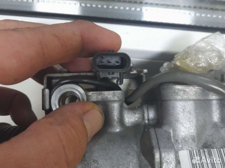 Компрессор кондиционера mercedes w166