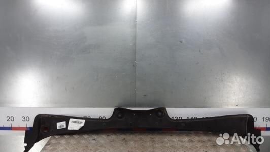 Накладка декоративная (жабо, дождевик) BMW 5 E60/E