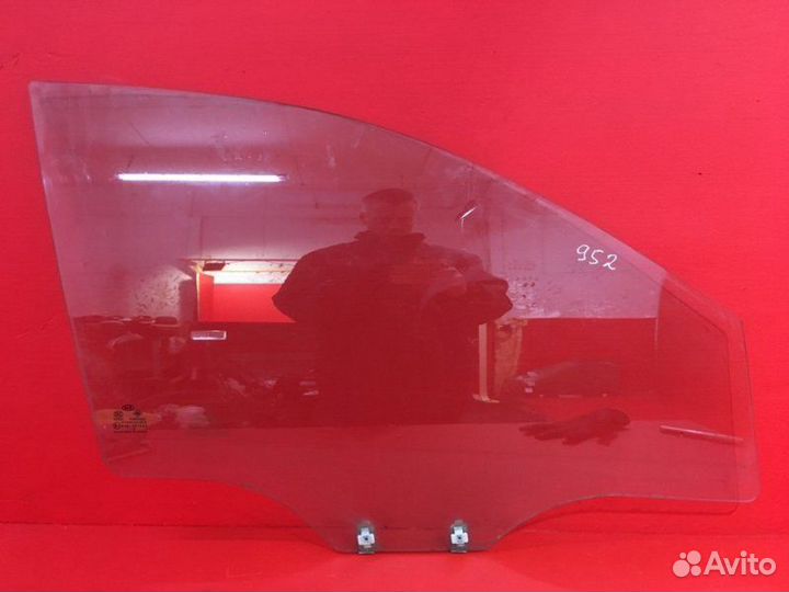 Стекло двери переднее правое Kia Picanto 1 G4HG