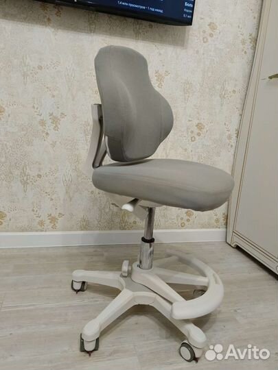 Детское регулируемое кресло