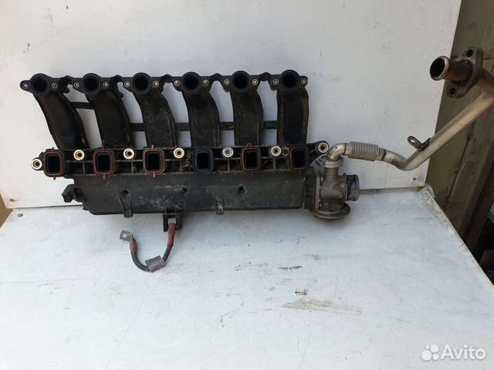Впускной коллектор BMW E39 11612247439