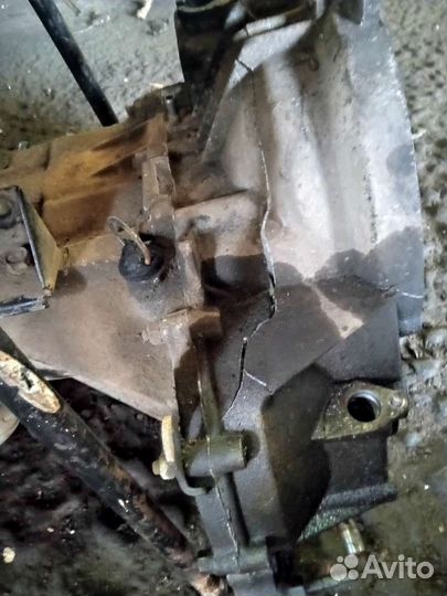 Кпп Калина б/у трещина колокола