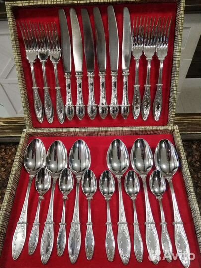 Новый набор СССР мельхиор Пламя 30 пр