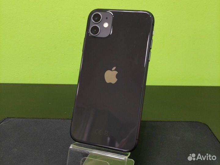 iPhone 11, 64 ГБ