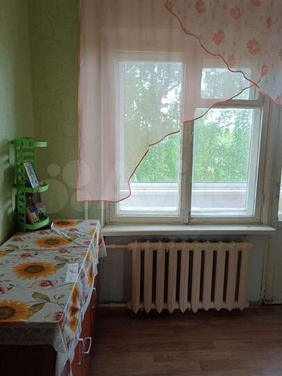 2-к. квартира, 43 м², 3/5 эт.