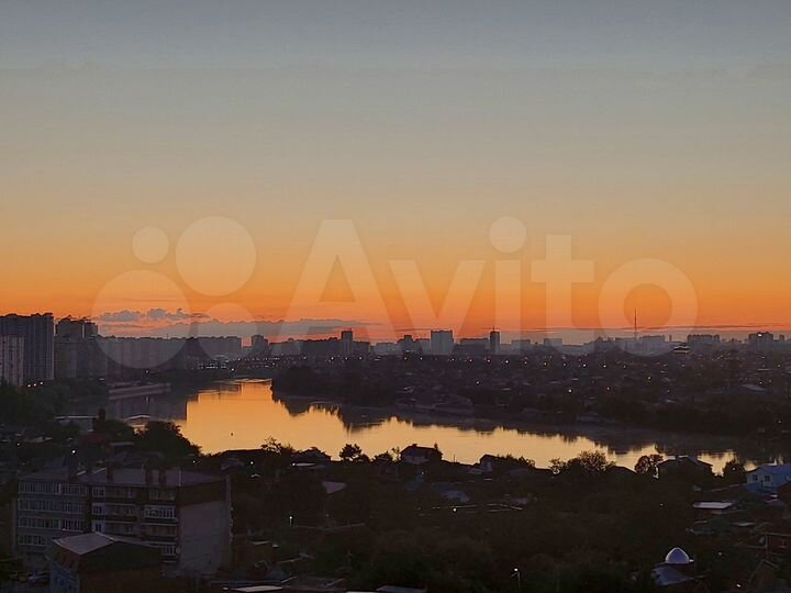 4-к. квартира, 125 м², 15/16 эт.