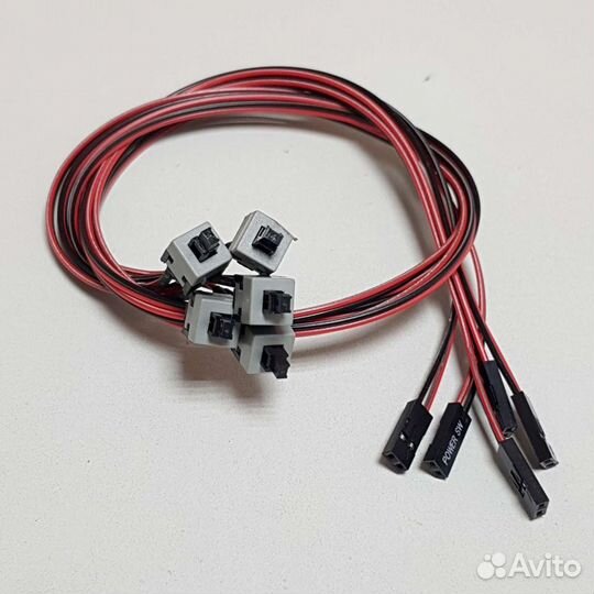 Кнопка включения компьютера пк с кабелем