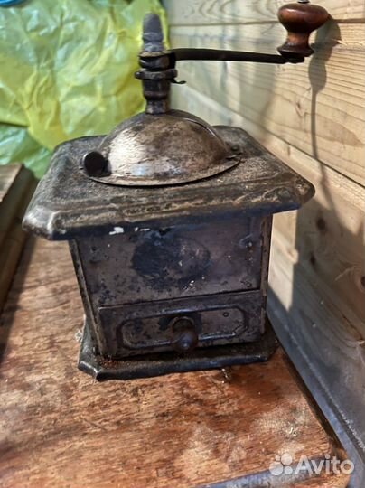 Мельница для специй ручная