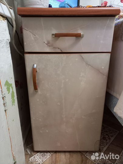 Кухонный гарнитур угловой бу для маленькой кухни