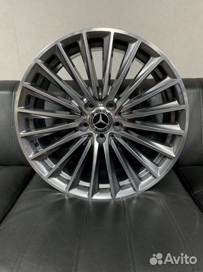 Диски на Mercedes Benz C-class W206 AMG R19