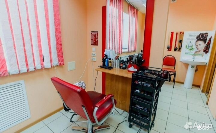 Требуется парикмахер на аренду