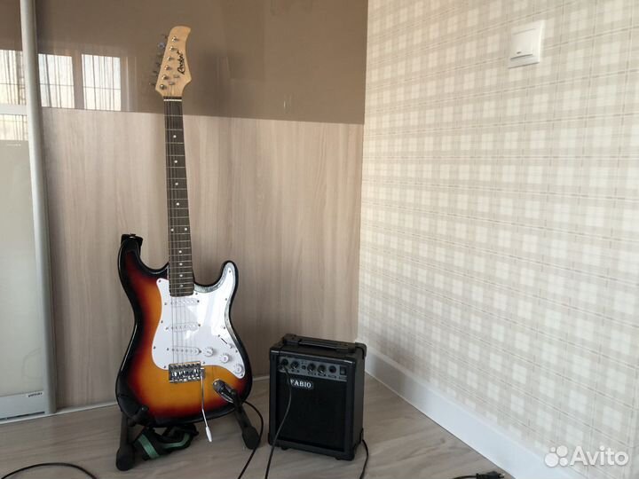 Электро гитара с комбиком