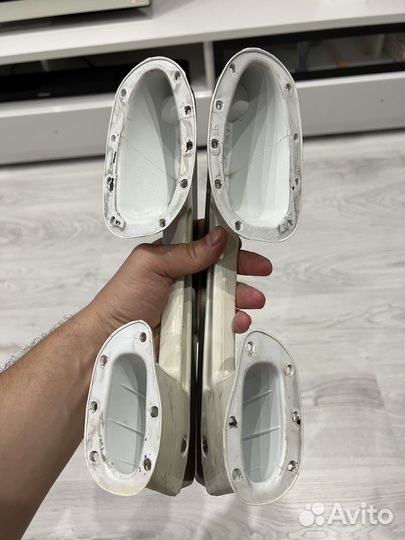 Стаканы и лезвия от коньков E Pro 295