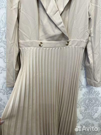 Платье женское офисное 44 46 М