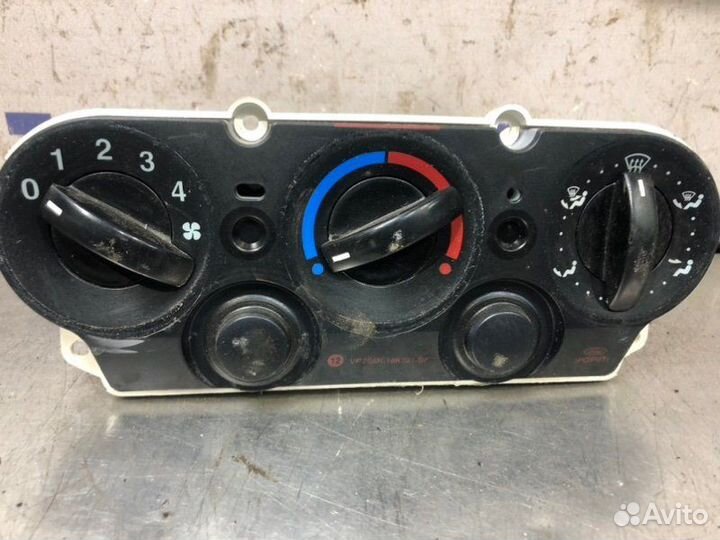 Блок управления печкой Ford Fusion B3 fxja 2007