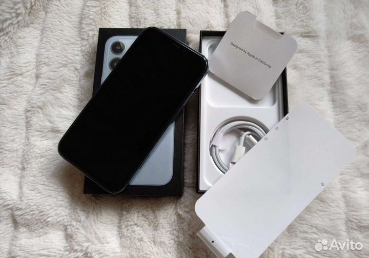 iPhone xr в корпусе iPhone 13pro+airpods