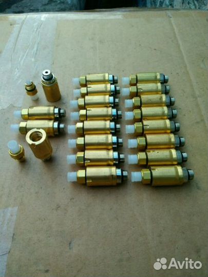 Клапан пневмостойки VW Туарег Порш Каен Ауди Q7