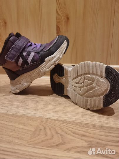 Кроссовки детские 28 размер для девочки