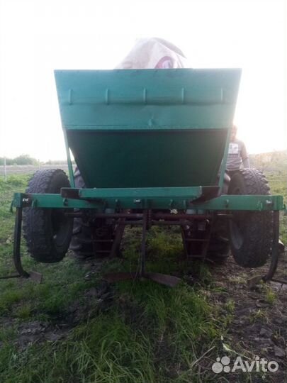 Картофелесажалка двухрядная