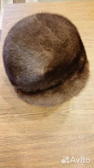 Женские норковые шапки