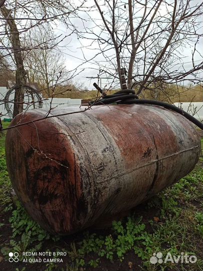 Продам ëмкость