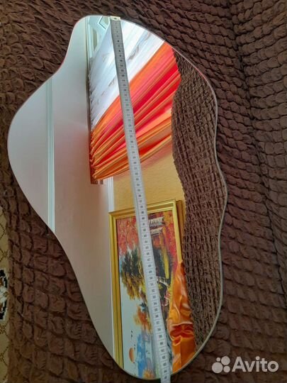 Зеркало настенное