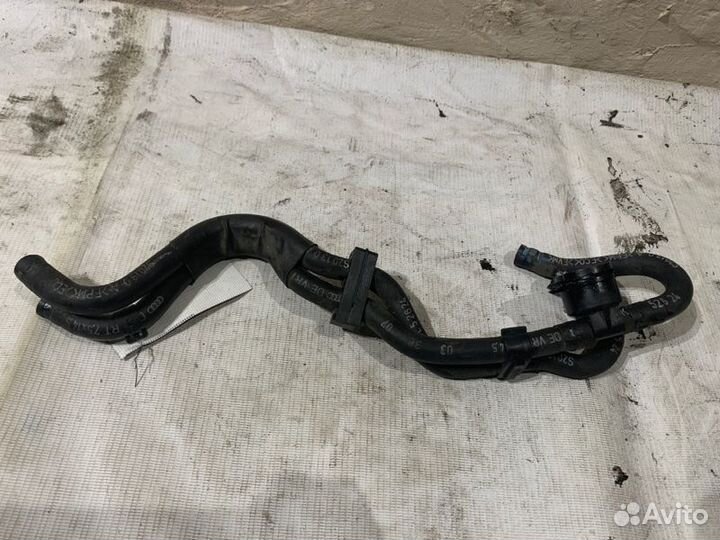 Шланг топливный Audi A4 B7 2005-2007 седан 2.0