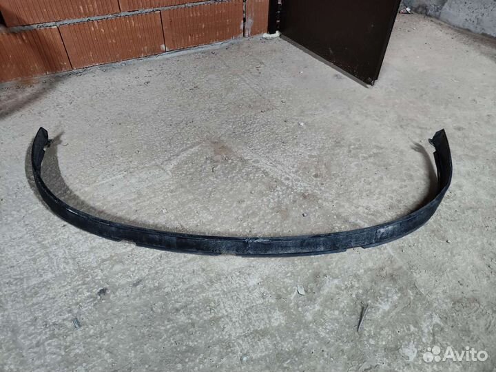 Губа (юбка, спойлер) переднего бампера Меган 3