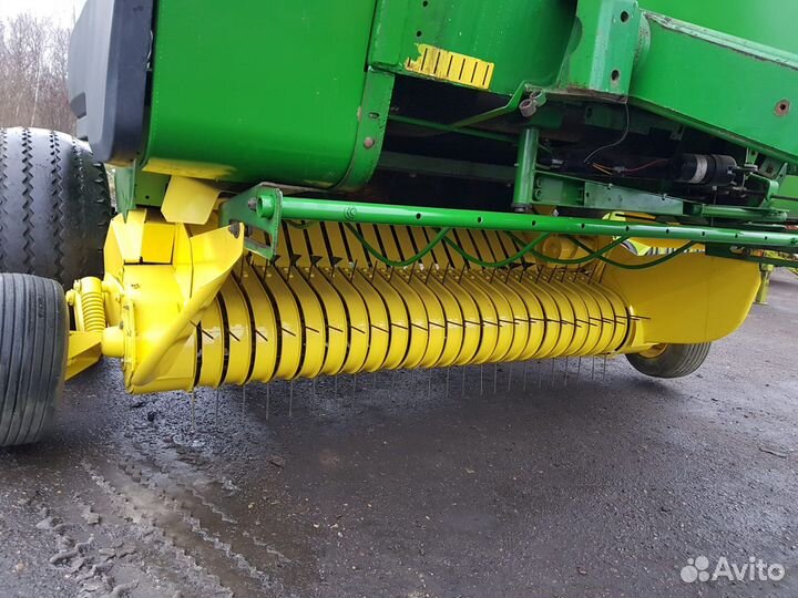 Пресс-подборщик John Deere 582, 2003