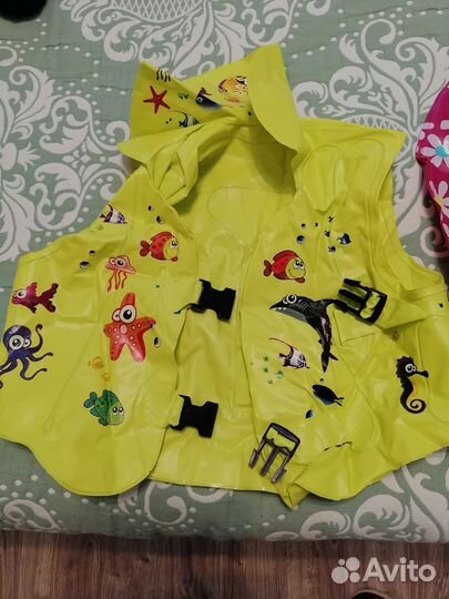 Круг для ребёнка Mothercare и жилет для плавания