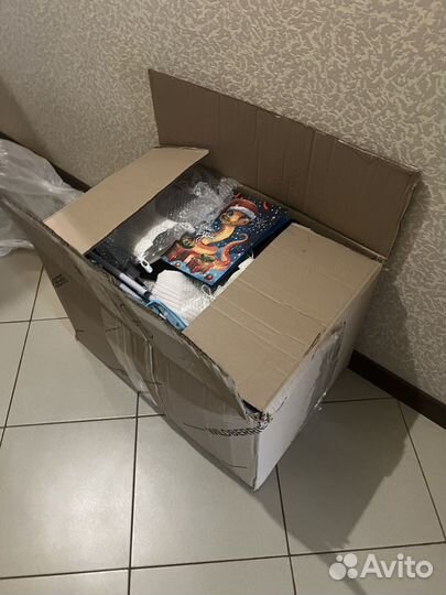 Коробка вещей женских и детских