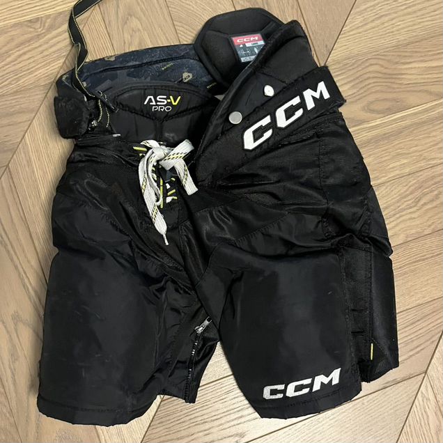 Хоккейные шорты ccm as 5pro