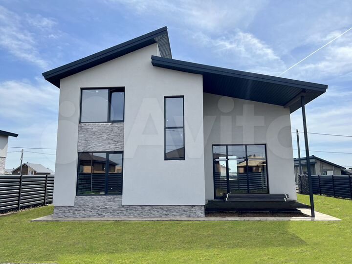 Дом 141,1 м² на участке 7 сот.