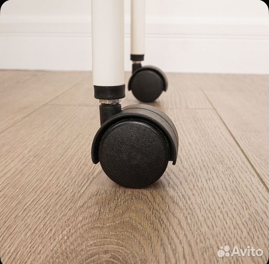 Вешалка напольная