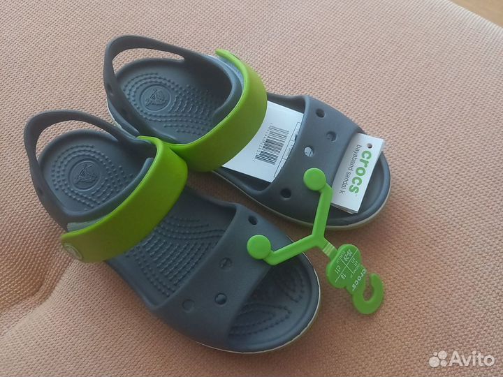 Crocs босоножки детские 28 размер