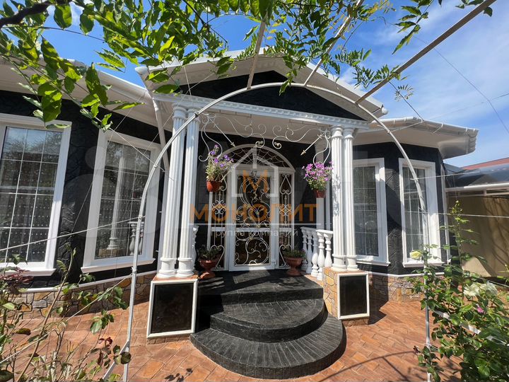 Дом 105,5 м² на участке 11 сот.