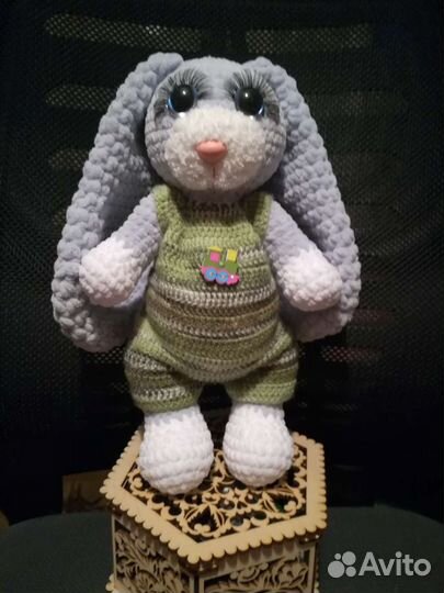 Плюшевый заяц