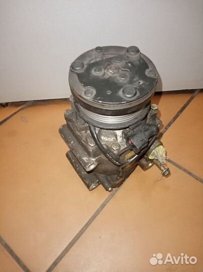 Компрессор кондиционера Ford Focus 1