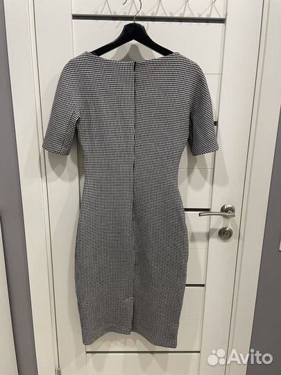Платье Zara